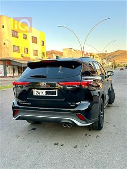 تۆیۆتا هایلاندەر